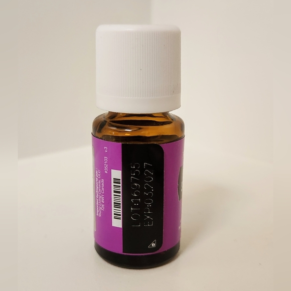 CLARY SAGE - YOUNG LIVING ESSENTIAL OIL (15ML) - Picture 2 of 2